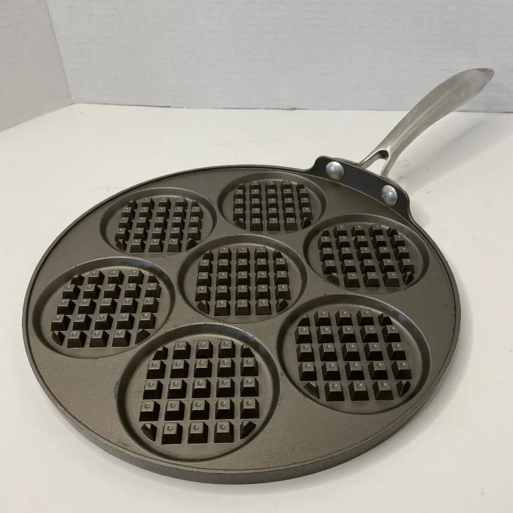 Nordic Ware silver dollar‎ pancake waffle pan griddle nonstick ovenproof 10